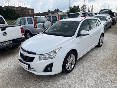 Chevrolet Cruze SW 1.7d Ltz Plus Rozsdamentes S...