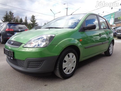 Ford Fiesta 1.3 Ambiente 77ekm. Klíma