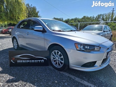 Mitsubishi Lancer Sportback 1.8 Sportos 5 l fog...