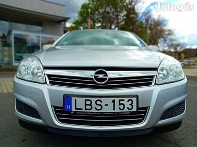 Opel Astra H 1.6 Essentia Csak ha igényes vagy!...