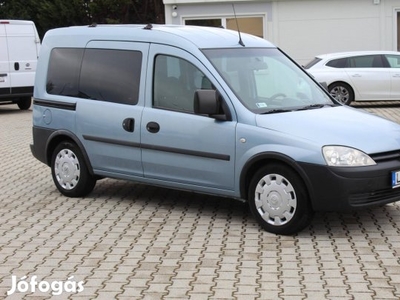 Opel Combo Tour 1.3 CDTI Cosmo 75LE/Magyar/Klím...