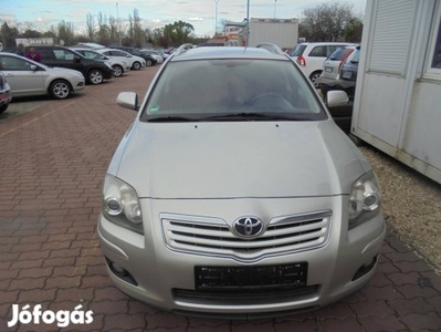 Toyota Avensis Wagon 1.8 Sol Plus Tolatóradar M...