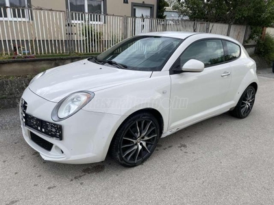 ALFA ROMEO MITO 1.4 Essential 168ekm !! Hideg klíma!Téli-nyári garn