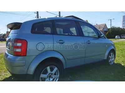 AUDI A2 1.6 FSI Nyitható Panoramatető