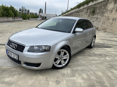 AUDI A3 1.6 Ambiente (Automata)