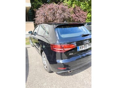 AUDI A3 Sportback 1.6 TDI Sport S-tronic