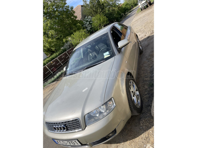 AUDI A4 1.6