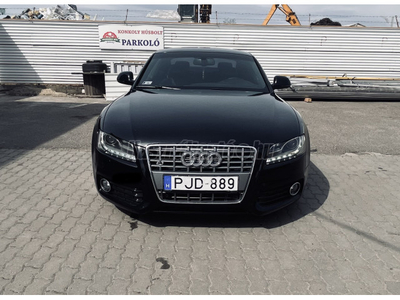 AUDI A5 Coupé 3.0 TDI DPF quattro