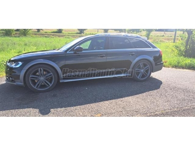 AUDI A6 ALLROAD 3.0 V6 TDI quattro S-tronic