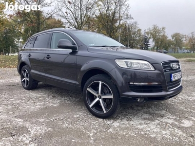 AUDI Q7 3.0 TDI DPF quattro Tiptronic ic 7Fős....