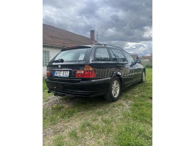 BMW 318i Touring