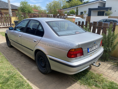 BMW 520i