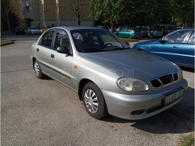 DAEWOO LANOS 1.3 S Sedán