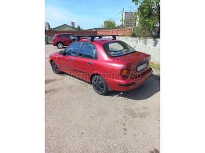 DAEWOO LANOS 1.4 S Servo