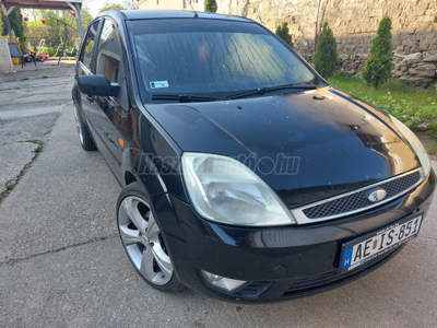 FORD FIESTA 1.4 TDCi Ghia