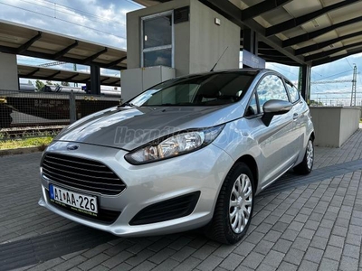 FORD FIESTA 1.5 TDCi Trend Szervízkönyves 176.000km