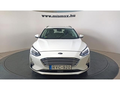 FORD FOCUS 1.0 EcoBoost Technology LED magyar. 1 tulaj. gyári fényezés. márkaszervizben szervizelt. ÁFA-s