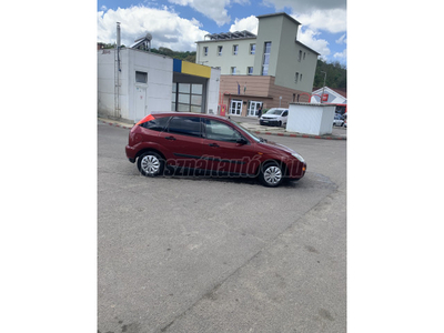 FORD FOCUS 1.4 Ambiente