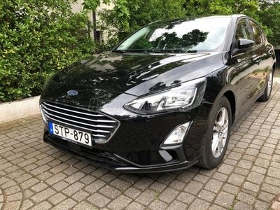 FORD FOCUS 1.5 EcoBlue Business 22.000km.Magyar.Vezetett szervizkönyv.Áfás-ár.Téli-Nyári gumi