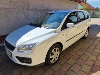 FORD FOCUS 1.6 Ambiente