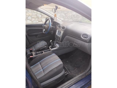 FORD FOCUS 1.6 Ghia