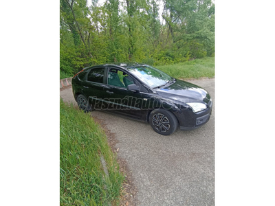 FORD FOCUS 1.6 Trend