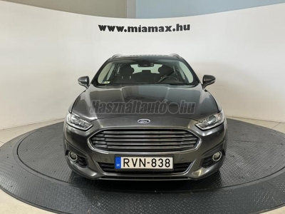 FORD MONDEO 1.6 TDCi Trend Sony Navi Sávtartó Vonóhorog gyári fényezés. vezetett szervizkönyves