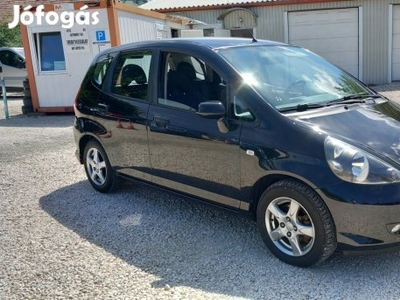 Honda Jazz 1.2 S My. 2005 Keveset futott. Friss...