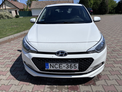 HYUNDAI I20 1.25i LP Life AC