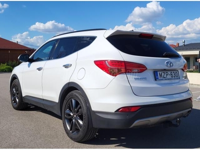 HYUNDAI SANTA FE 2.2 CRDi Executive (Automata) [7 személy] Pajzsvédelem-Vonóhorog-Panorámatető-Keyless