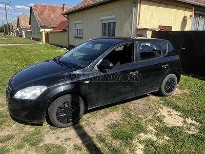 KIA CEE'D 1.4 EX Limited ED