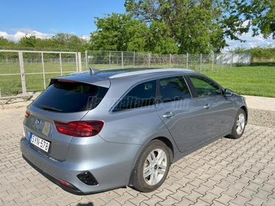 KIA CEE'D Ceed SW 1.5 T-GDI Gold