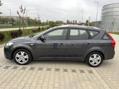 KIA CEE'D SW 1.4 EX HIBÁTLAN!