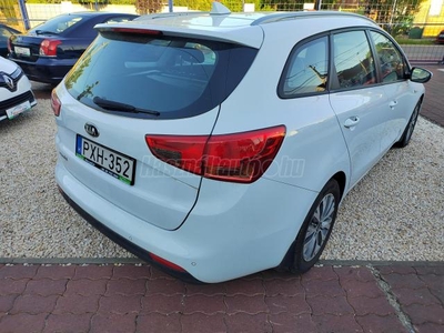 KIA CEE'D SW 1.6 GDI Platinum Magyarországi/Kormányfűtés/Ülésfűtés