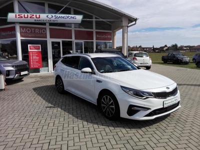 KIA OPTIMA SW 2.0 CVVT EX Business Edition (Automata) M.O.-I.NAVI.GARANTÁLT KM.KEVESET FUTOTT.FOLYAMATOSAN SZERVIZELT