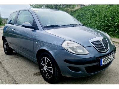 LANCIA YPSILON 1.2