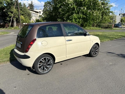 LANCIA YPSILON 1.2 8V Argento