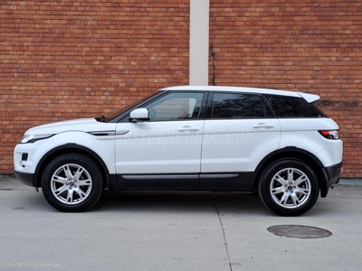 LAND ROVER RANGE ROVER EVOQUE RangeEvoque 2.2 TD4 Dynamic NAVI-MERIDIAN HIFI-BŐR-KAMERA-ÜLÉSFŰTÉS-KULCSNÉLKÜLI INDÍT-TEMPOMAT-RADAR