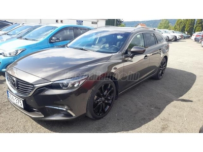 MAZDA 6 Sportkombi 2.2 CD AWD Revolution Top SD (Automata)