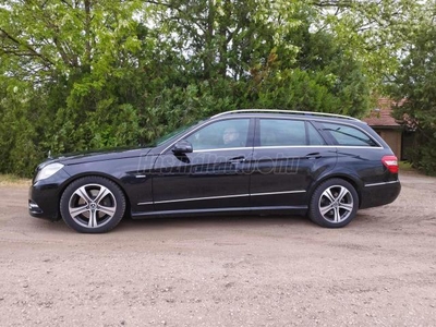 MERCEDES-BENZ E 350 CDI T BlueEFFICIENCY Avantgarde (Automata)