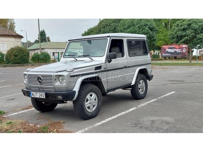 MERCEDES-BENZ G-OSZTÁLY G 300 D (GD)