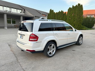 MERCEDES-BENZ GL-OSZTÁLY GL 350 CDI BlueTEC 4Matic (Automata) (7 személyes )