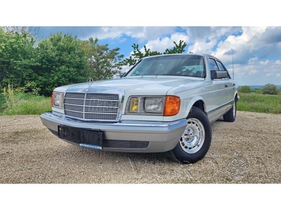 MERCEDES-BENZ W 126 300SD