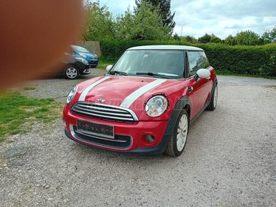 MINI COOPER 1.6 D