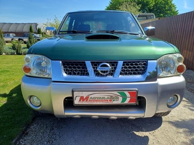 NISSAN NAVARA 4WD Double 2.5D LE