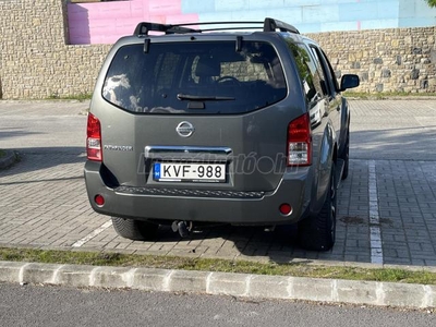 NISSAN PATHFINDER 2.5 Tdi XE