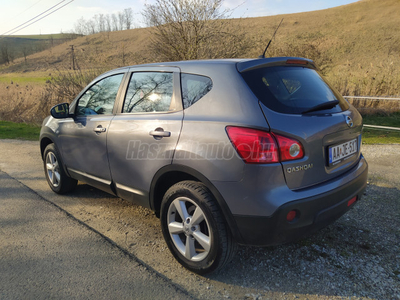 NISSAN QASHQAI 2.0 Lounge 2WD