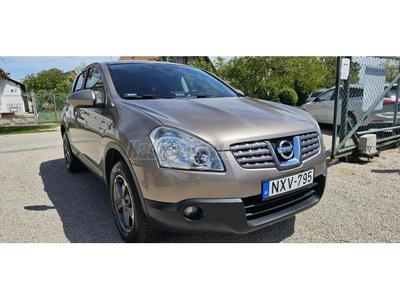 NISSAN QASHQAI 2.0 Tekna Pack 4WD NAVI.KAMERA.TEMPOMAT.KAPCSOLHATÓ ÖSSZKERÉK.EL.TÜKÖRBEHAJTÁS.DIGIT.KLÍMA.VONÓHORO