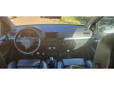 OPEL ASTRA H Caravan 1.9 CDTI Cosmo Opc line. Recaro belső.full extra