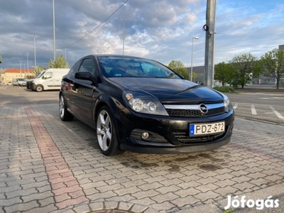 Opel Astra H GTC